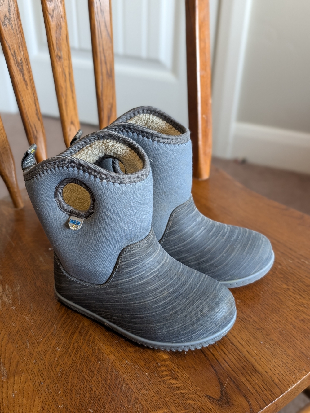 Kids Waterproof Gray Winter Pull-On Boots